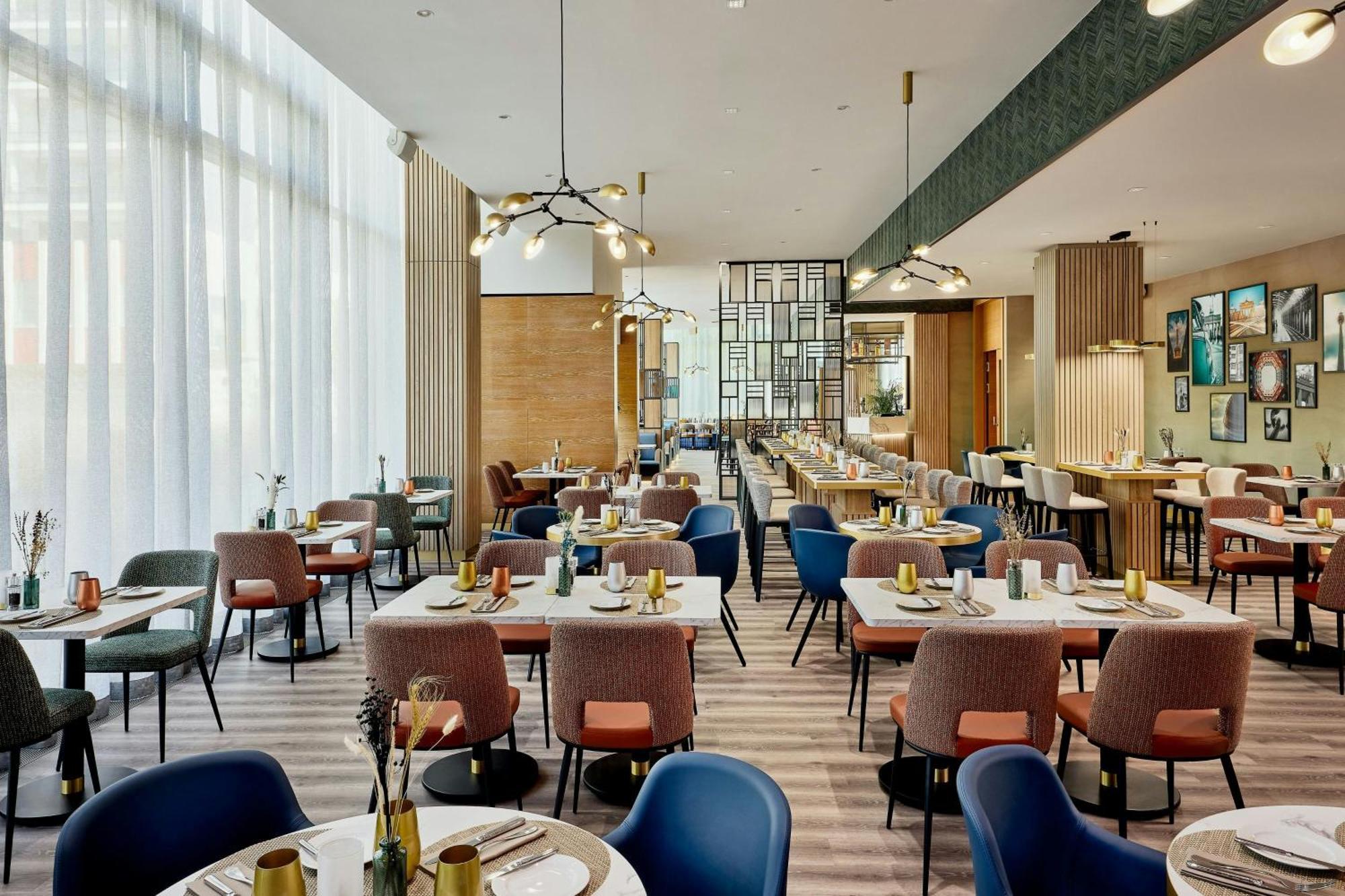 Courtyard Mitte 4*