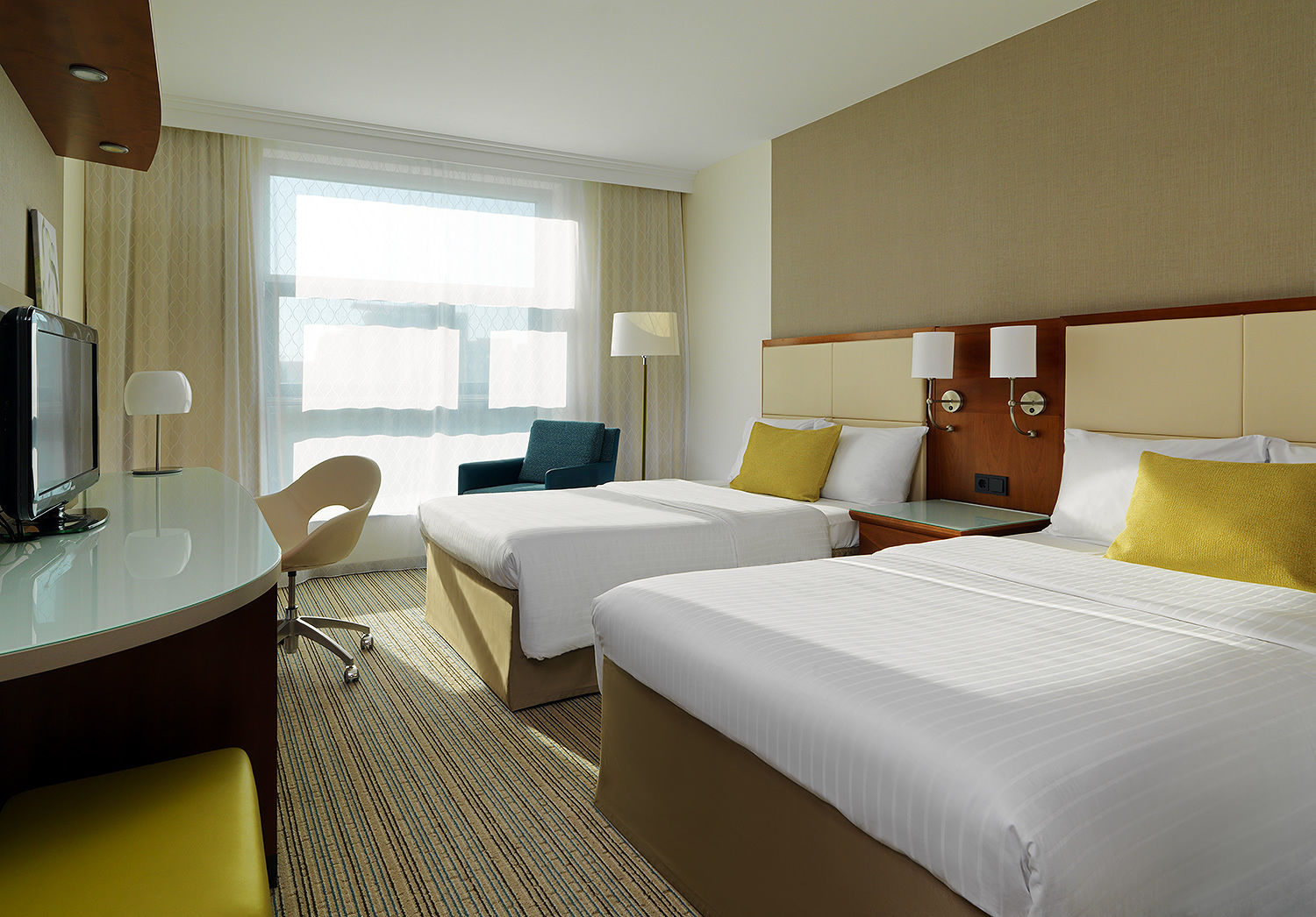 Courtyard By Marriott Center